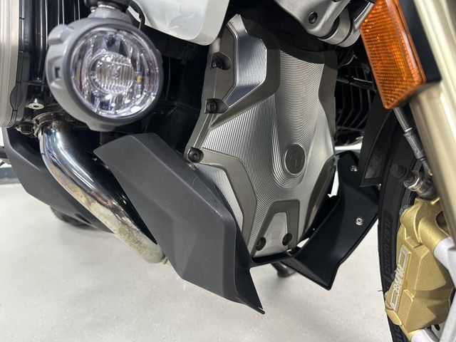 bmw - r-1250-rt