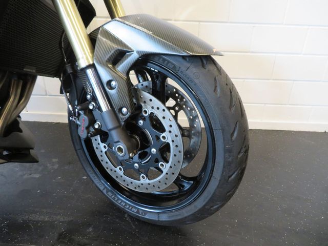 suzuki - gsr-750-a