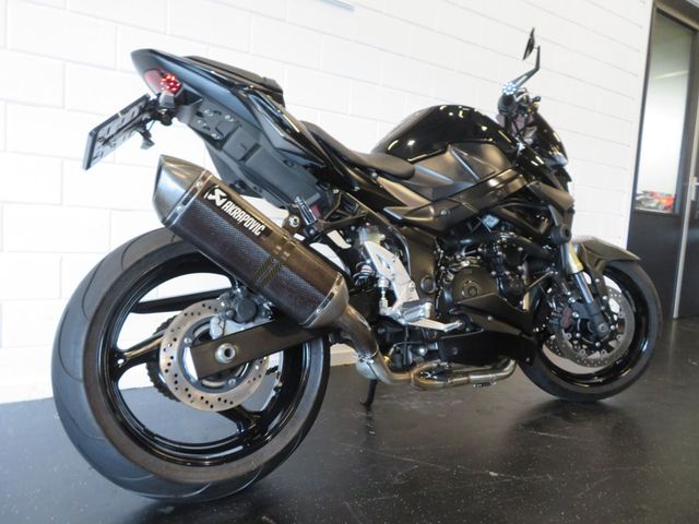 suzuki - gsr-750-a