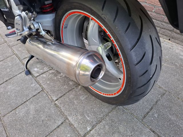 moto-guzzi - norge-1200-gt-gtl