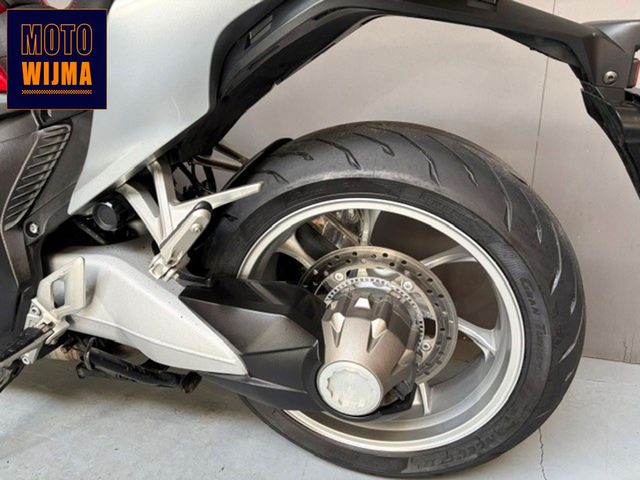 honda - vfr-1200-f-c-abs