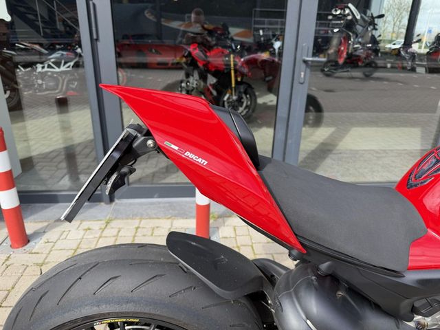 ducati - streetfighter-v4s