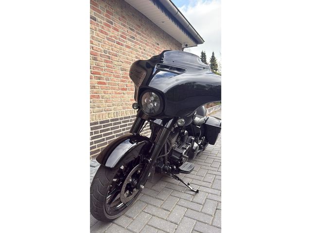 harley-davidson - cvo-street-glide