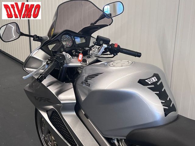 honda - vfr-800-fi-vtec-abs