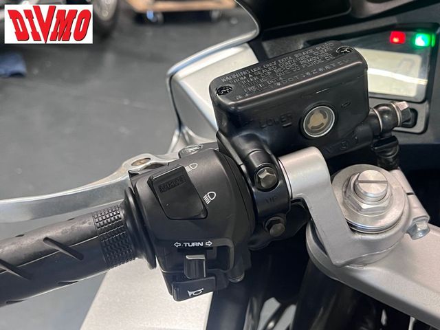 honda - vfr-800-fi-vtec-abs