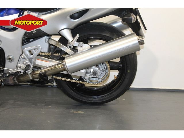 suzuki - gsx-r-1300-hayabusa