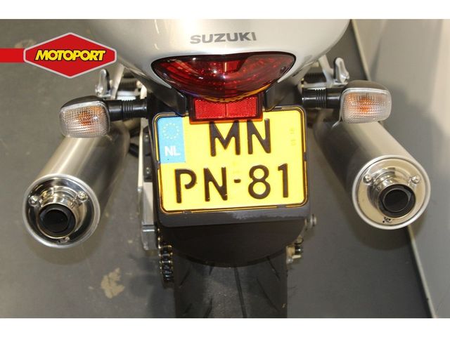 suzuki - gsx-r-1300-hayabusa