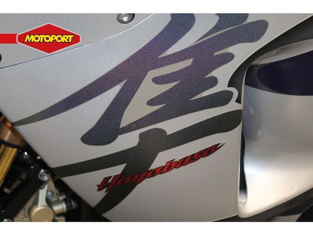 suzuki - gsx-r-1300-hayabusa