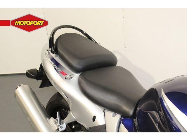 suzuki - gsx-r-1300-hayabusa