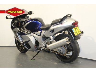SUZUKI GSX-R 1300 HAYABUSA – foto 4