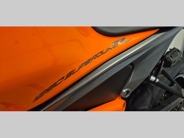 ktm - 1290-super-duke-r
