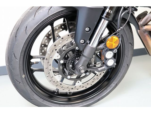 yamaha - mt-07-y-amt