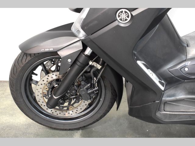 yamaha - x-max-400-momodesign