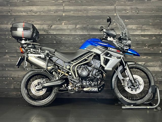triumph - tiger-800-xcx