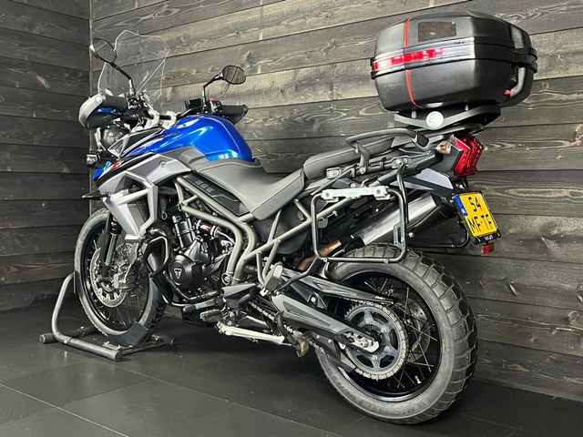 triumph - tiger-800-xcx