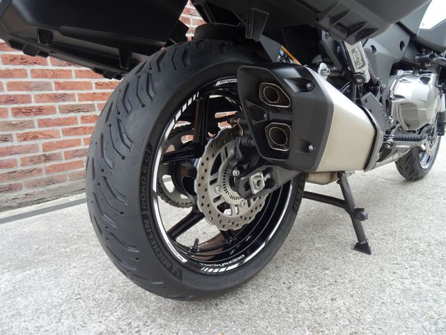 kawasaki - versys-1000-se-grand-tourer