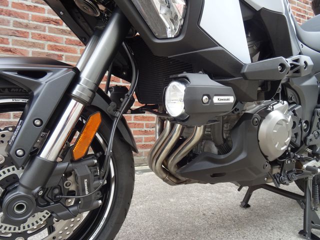 kawasaki - versys-1000-se-grand-tourer