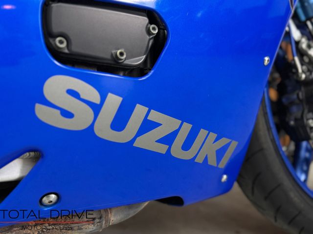 suzuki - gsx-r-750-w