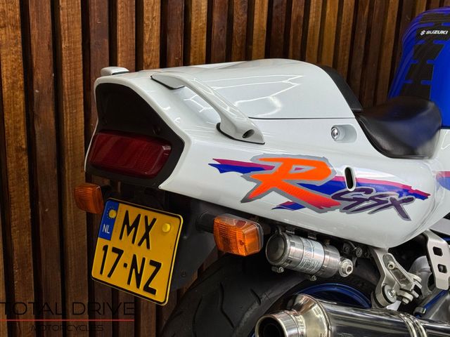 suzuki - gsx-r-750-w