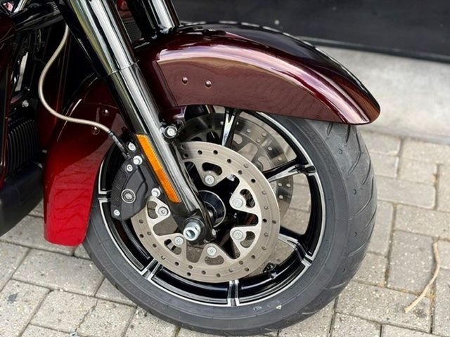 harley-davidson - street-glide-cvo-flhxse