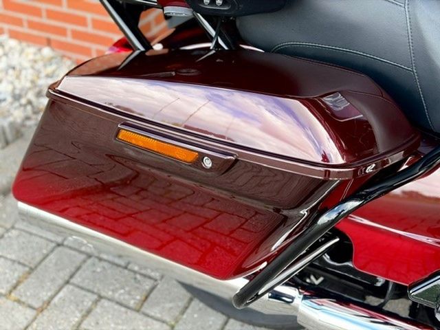 harley-davidson - street-glide-cvo-flhxse