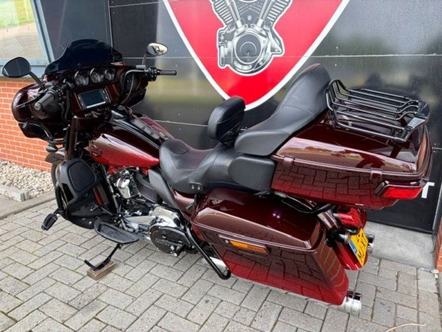 harley-davidson - street-glide-cvo-flhxse