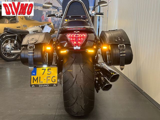 suzuki - m-1800-r-intruder