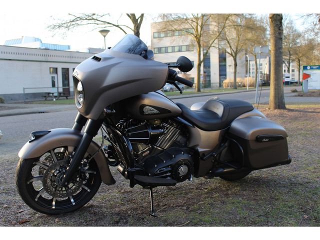 indian - chieftain-dark-horse