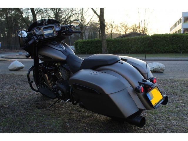 indian - chieftain-dark-horse