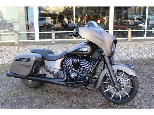 indian - chieftain-dark-horse