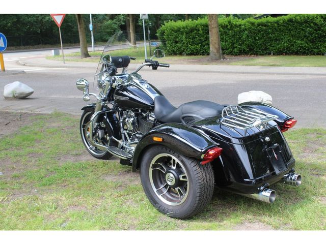 harley-davidson - freewheeler