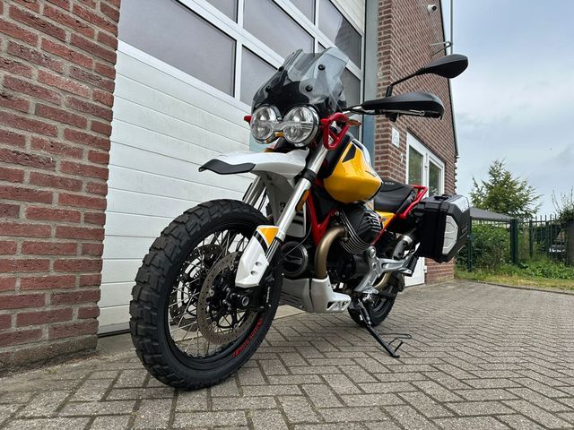 moto-guzzi - v-85-tt
