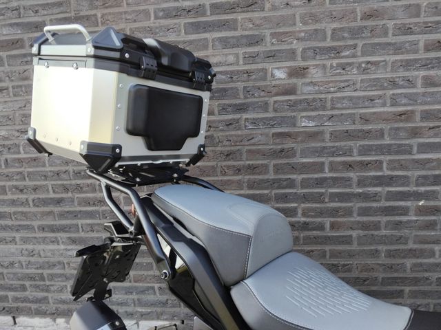 QJMOTOR - srt-600-sx-touring