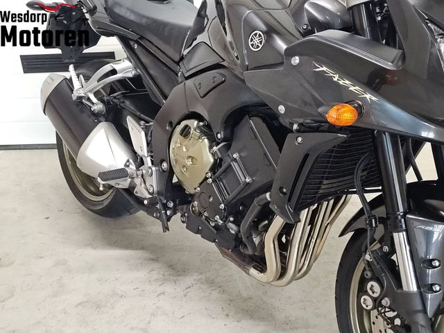 yamaha - fz-1