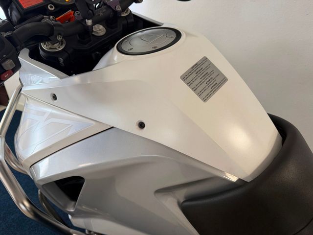 ktm - 1290-super-adventure