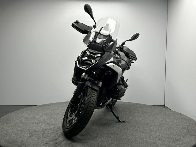 bmw - r-1300-gs