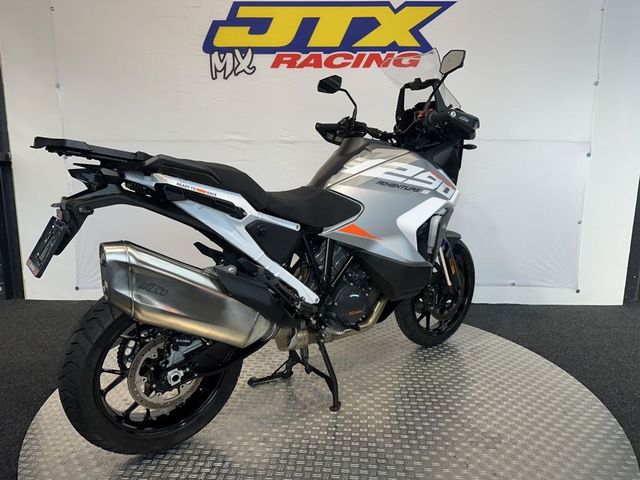 ktm - 1290-super-adventure-s