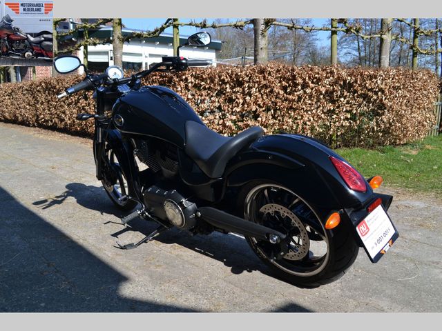 victory - vegas-8-ball