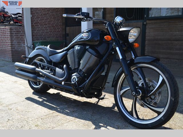 victory - vegas-8-ball