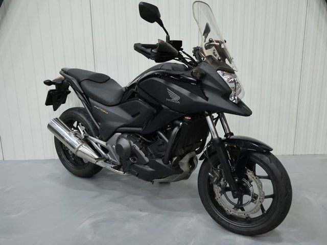 honda - nc-700-x-dct