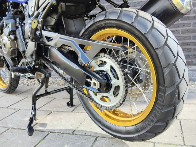 suzuki - v-strom-800-de