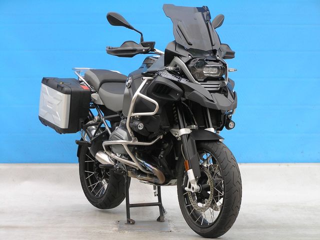 bmw - r-1200-gs-adventure-triple-black