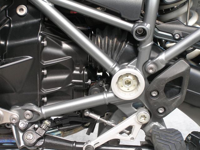 bmw - r-1200-gs-adventure-triple-black