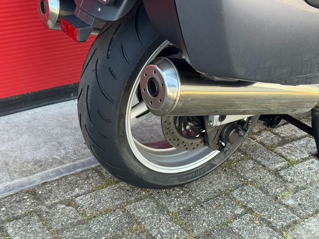 yamaha - fjr-1300