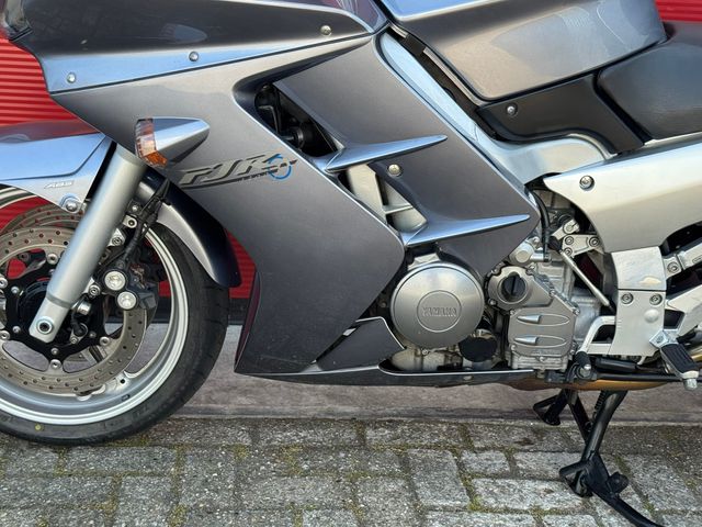 yamaha - fjr-1300
