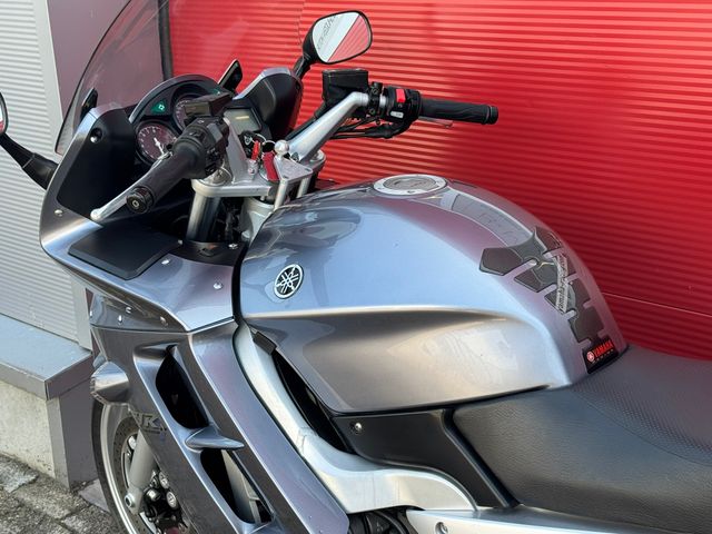 yamaha - fjr-1300