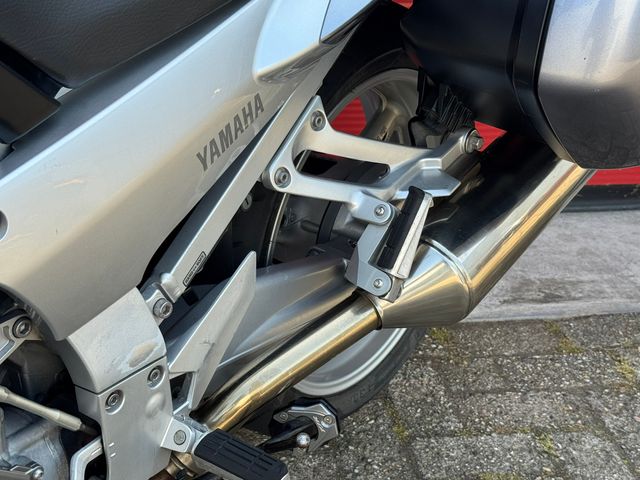 yamaha - fjr-1300