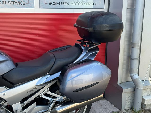 yamaha - fjr-1300