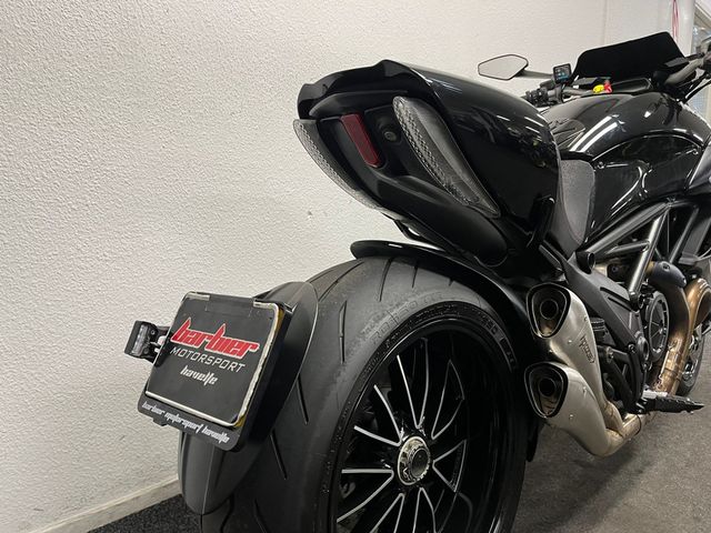 ducati - diavel