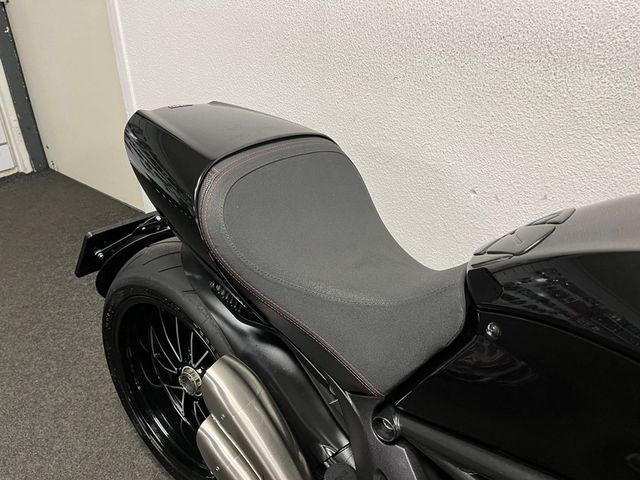 ducati - diavel